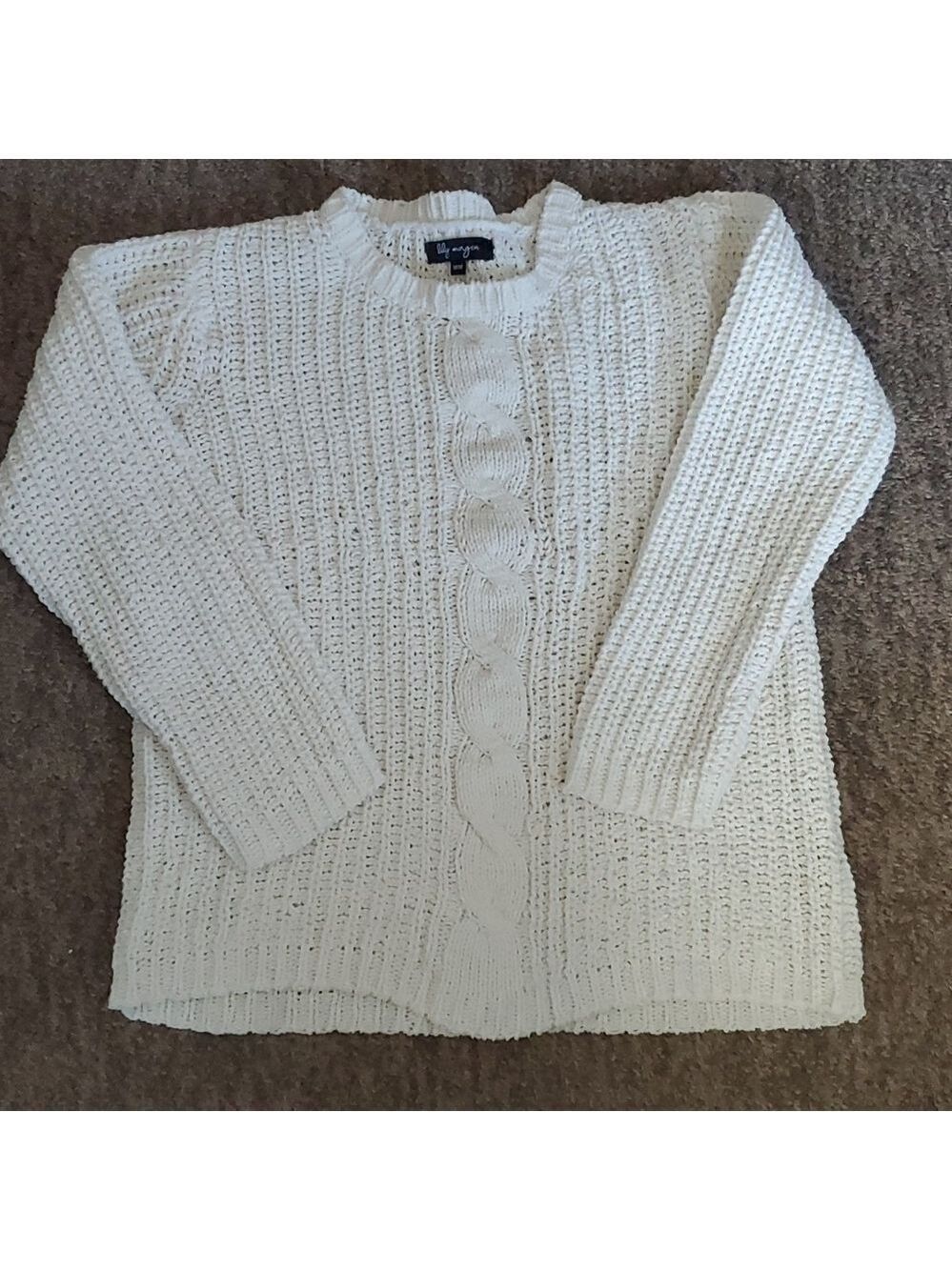 Ladies super soft sweater lily Morgan size medium